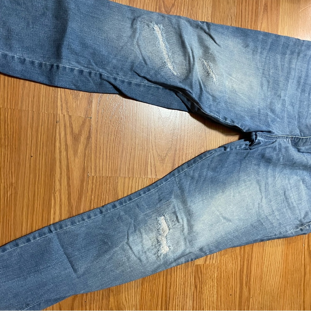 Liz Lange Men's Light Blue Distressed Skinny Jeans